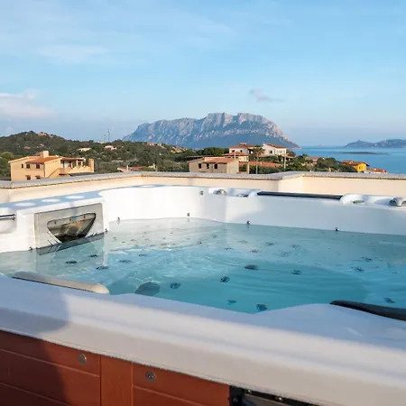 فيلة Aurazure By Klodge