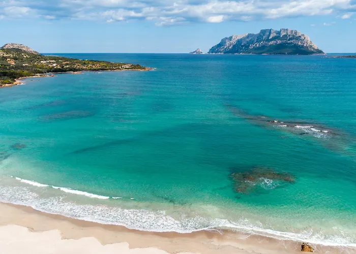 Aurazure By Klodge Willa *