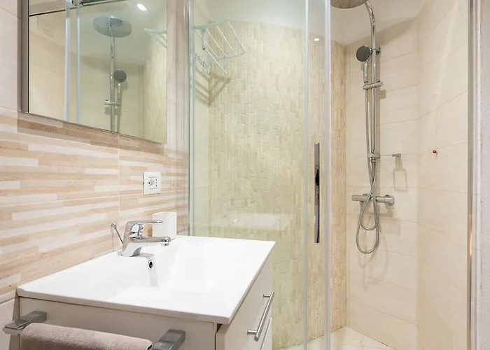 Willa Aurazure By Klodge Olbia